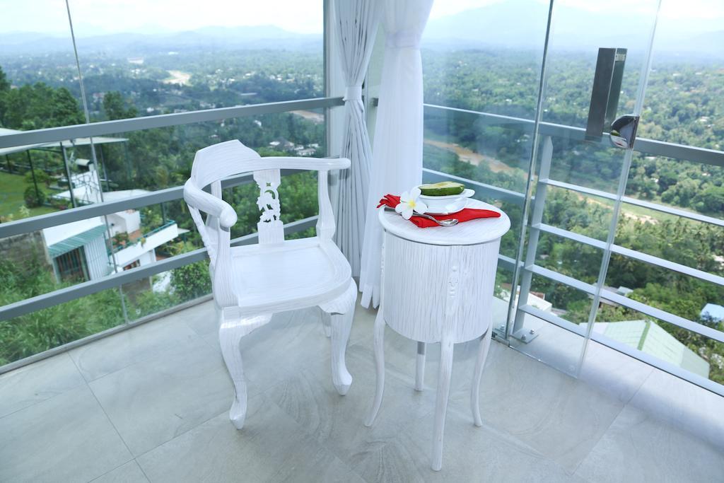 Sky Pavilion Канди Экстерьер фото